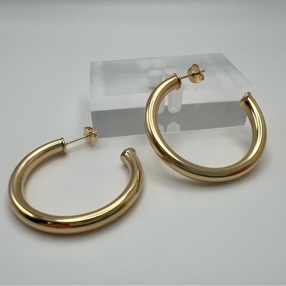 18k Gold Filled Hoops Large - Picture 2 of 3